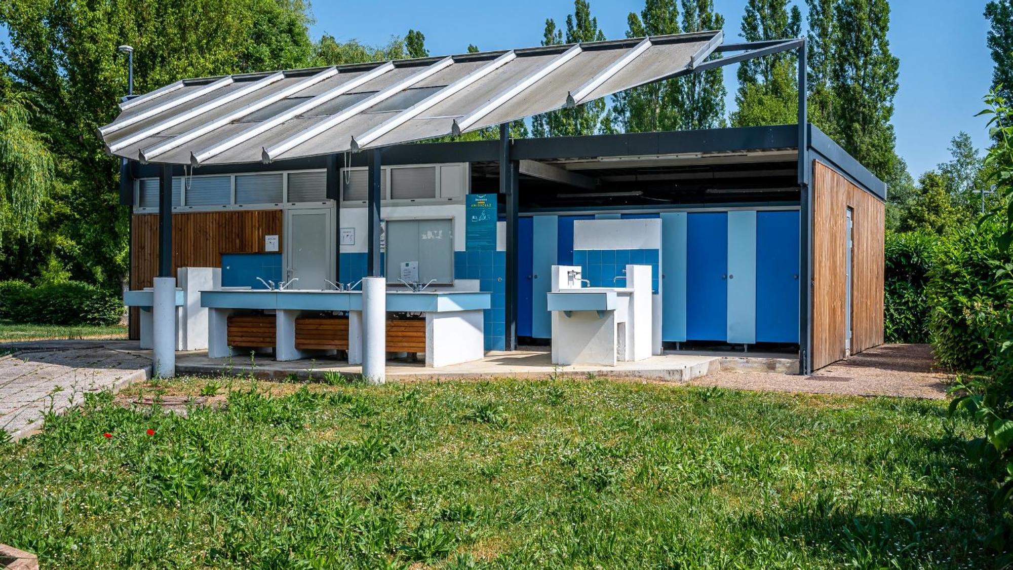 Camping Vesoul Vaivre-et-Montoille Ruang foto
