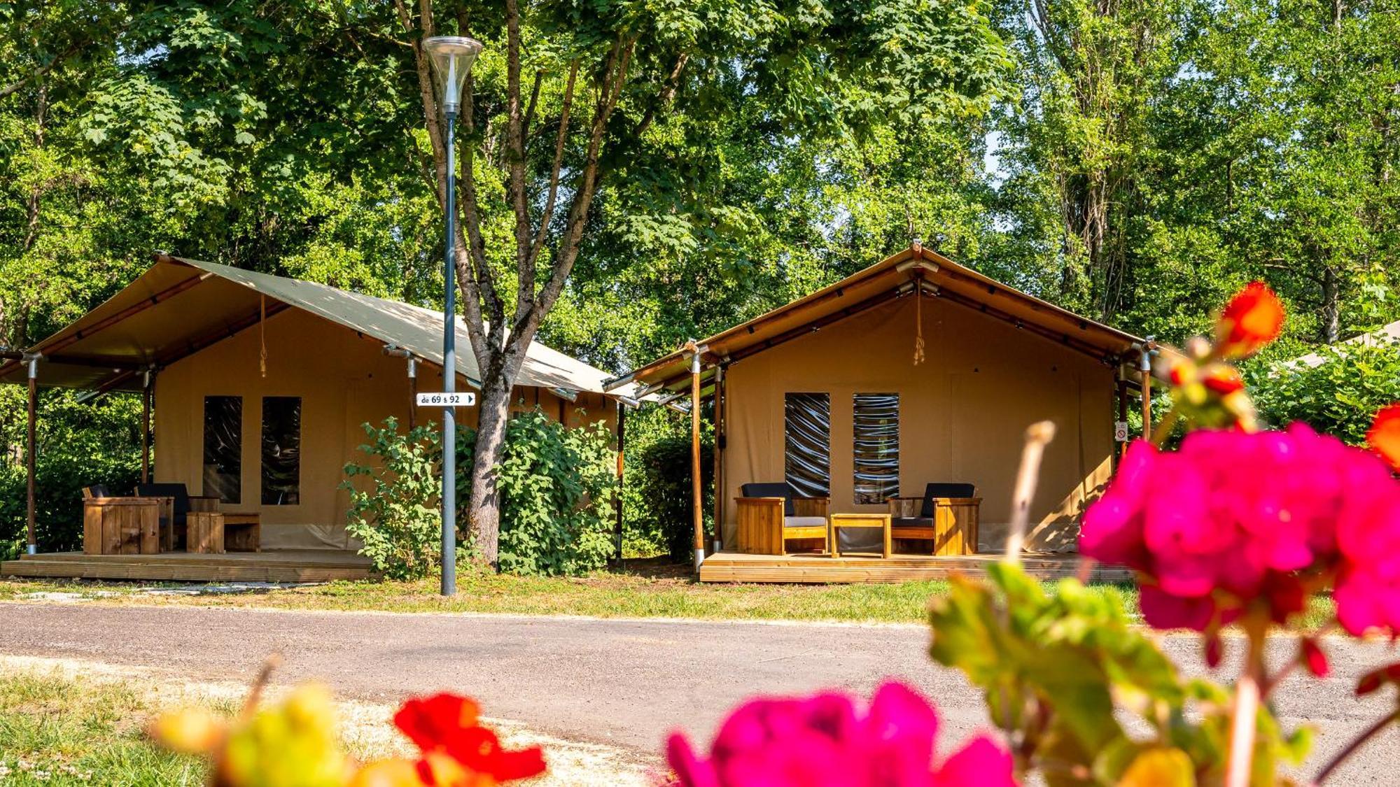 Camping Vesoul Vaivre-et-Montoille Ruang foto